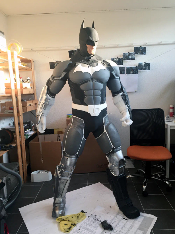 فیگور بتمن سایز بزرگ(180cm)
